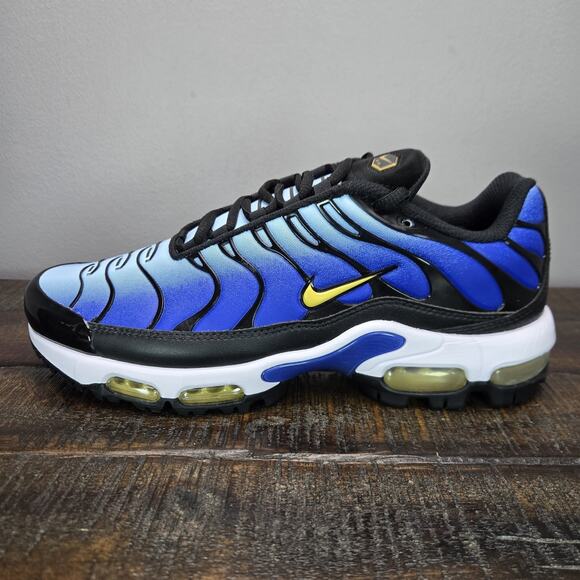 NEW Nike Air Max Plus Golf Mens Size 9 Shoes Hyper Blue Infinite Gold FZ4150 400 main image 4